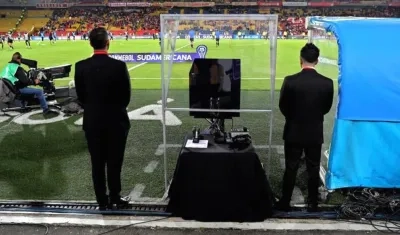 El VAR funcionando en El Campín.