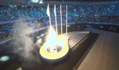 El pebetero encendido en los Juegos Centroamericanos y del Caribe.