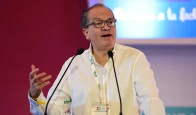 Fernando Carrillo, procurador.