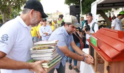 El Alcalde Alejandro Char y el Secretario de Cultura Juan José Jaramillo.