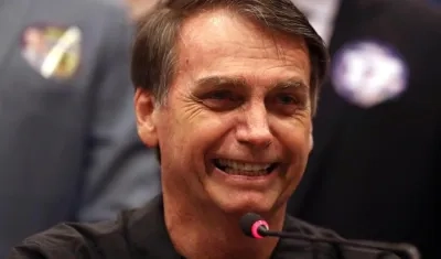 Jair Bolsonaro sería elegido en Brasil con una intención de voto del 56%.