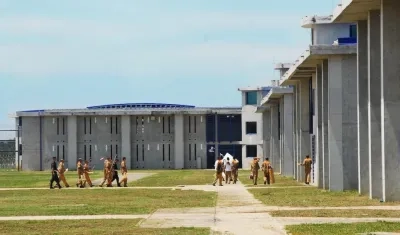 La situación de las cárceles se ha convertido en más promesas que soluciones.