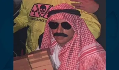 Rafinha, jugador del Bayern Múnich, disfrazado de jeque. 