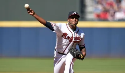Julio Teherán, lanzador colombiano. 