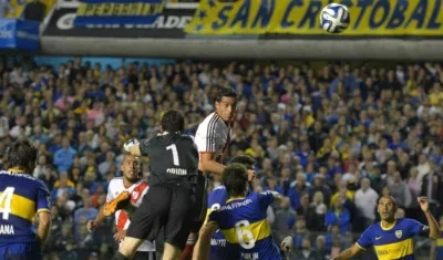 Funes Mori anota a Boca Juniors. 
