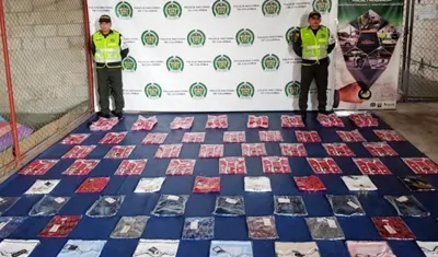 Esta es la mercancía de contrabando decomisada en establecimientos comerciales.