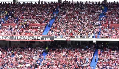 Hinchas de Junior, en las tribunas. 