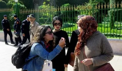 El silbato como arma femenina contra el acoso sexual