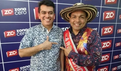 El odontólogo Jorge Porras y Pedro Tapias, Rey Momo de la 44.