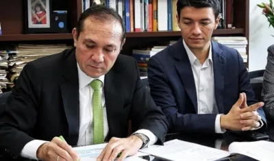 Radicación de la iniciativa por parte del senador Antonio Sanguino, del Partido Alianza Verde.