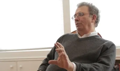 El poeta colombiano Darìo Jaramillo.