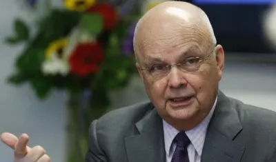 Michael Hayden,  exdirector de la Agencia Central de Inteligencia de Estados Unidos (CIA).