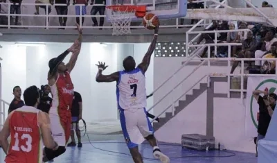 Titanes se trajo una victoria de San Andrés. 