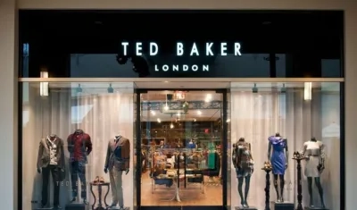  Los empleados explican que "hay muchas cosas positivas de trabajar en Ted Baker", pero lamentan que queden "ensombrecidas" por los "abrazos".