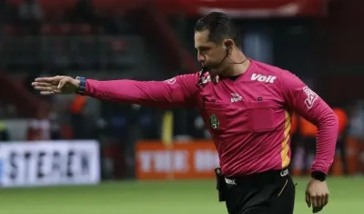 Los jueces podrán contar con el sistema del VAR. 