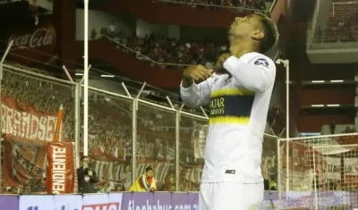 Edwin Cardona, volante de Boca. 