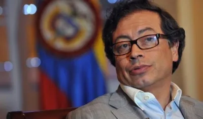 Gustavo Petro, senador.