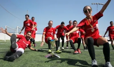 Prensa Deportiva celebra las anotaciones. 