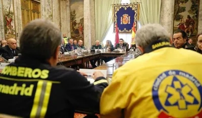 Última reunión de coordinación en la que se fija el operativo policial y de seguridad, formado por unos 1.400 antidisturbios, entre otros efectivos, para la final de la Copa Libertadores de fútbol entre el Boca Juniors y el River Plate.