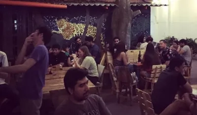 Patio de Café Bunt.