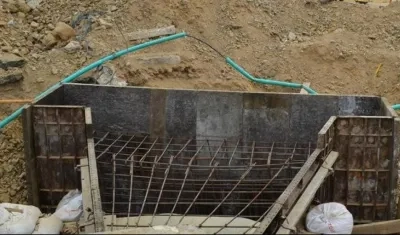 Técnicos instalarán una válvula reguladora de presión y sus accesorios en la calle 110 con la carrera 9G. 