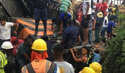 Los heridos están recibiendo asistencia en un centro médico de la ciudad.