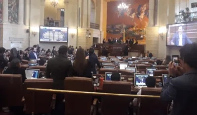 Proyecto de ley de financiamiento pasó a sanción presidencial.