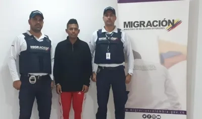 Randy José Vargas Fernández, tras ser capturado por Migración Colombia.