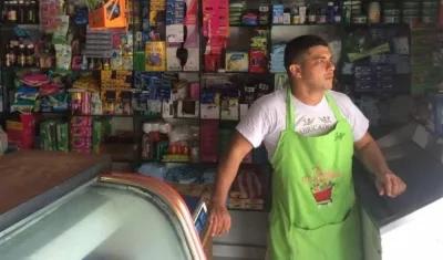 Jeffer Alexander Peluffo Medina, tendero asesinado por presuntos miembros de la banda 'Los 2011'.