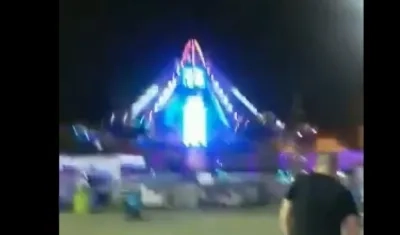 Atracción de 'El Huracán' en ciudad de hierro.