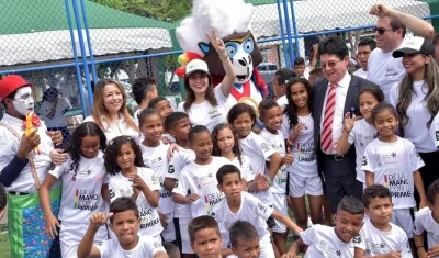 La Primera Dama Katia Nule lideró los proyectos.