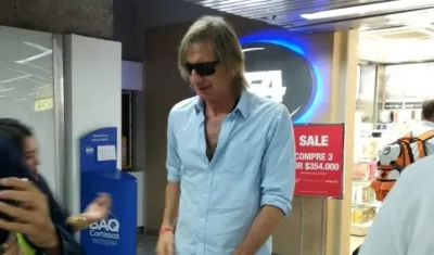 Ricardo Gareca a su llegada a Barranquilla. 