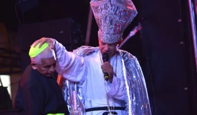 'Calancho' en plenas letanías y 'ritual' para erradicar el cacho.