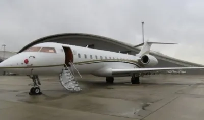 Es un aeronave del tipo Bombardier Global Express.