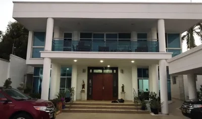 Fachada de la casa asaltada en Villa Campestre.