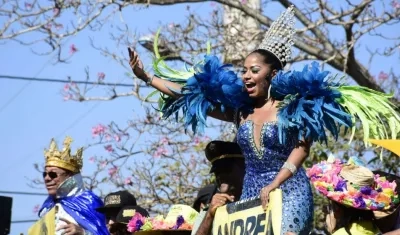 Andrea De Alba, reina del Carnaval de la 44.
