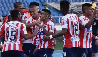 Junior buscará una victoria ante el Pasto en el estadio Libertad.