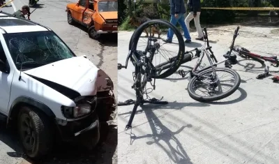 Vehículo causante del accidente y estado en que quedaron las bicicletas.