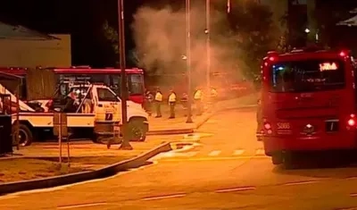 Las investigaciones buscan establecer responsables de la explosión del elemento incendiario.