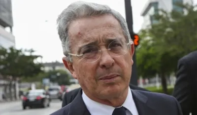El senador Álvaro Uribe.