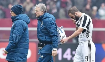 El argentino se retiró llorando del partido.