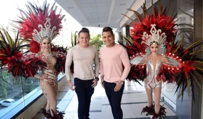 Lizet Franco, Josimar Carpio, José Luis Macías y Valerie Mejía.