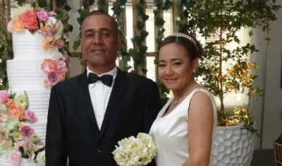 Edward Camilo Vargas y la segundo teniente Civelys Mencia del Rosario