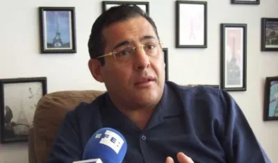 El ministro de Defensa de Ecuador, Patricio Zambrano.
