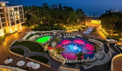 Swissotel Resort Sochi Kamelia, sitio de concentración de Brasil para el Mundial. 