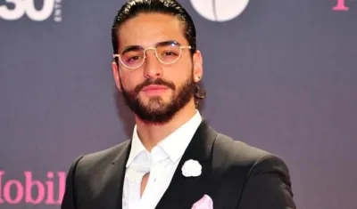 El cantante colombiano Maluma en la alfombra roja.