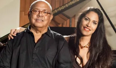 Pablo Milanés y su hija Haydée.