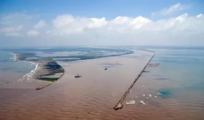 Canal de acceso al Puerto de Barranquilla.