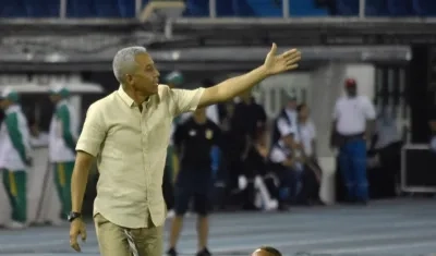 Alexis Mendoza, técnico de Junior. 