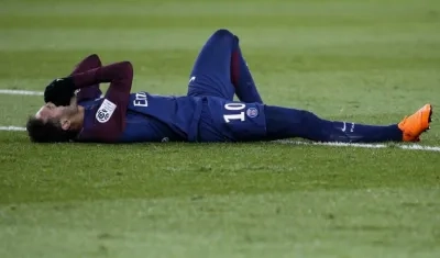 El brasileño tiene una fisura en un dedo y un esguince de tobillo.